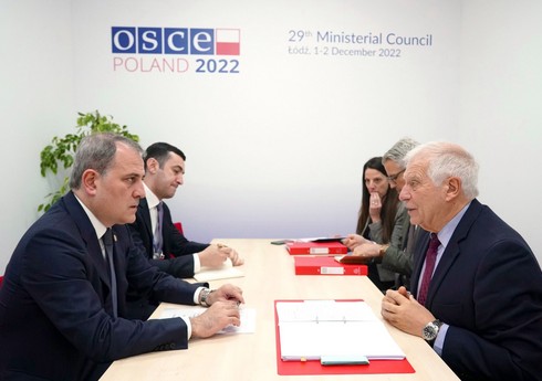Джейхун Байрамов в Польше встретился с верховным представителем ЕС