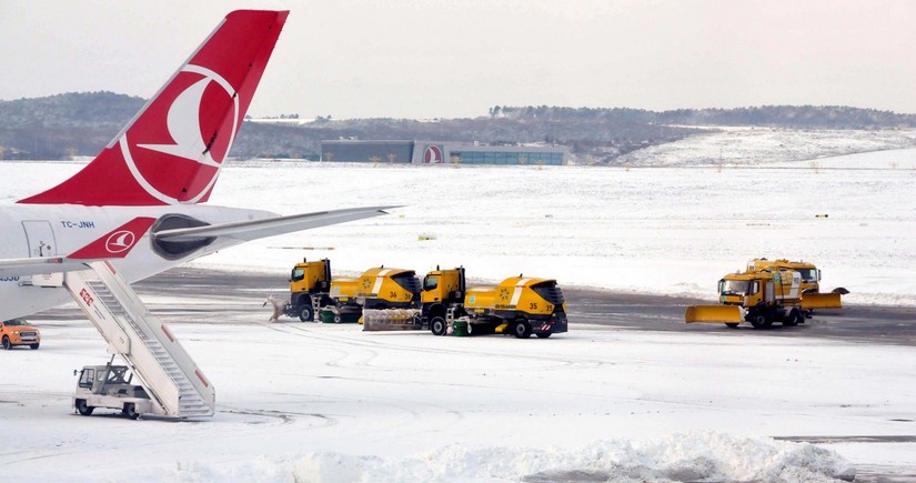 İstanbul hava limanının fəaliyyəti bu gün günorta saatlarında bərpa olunacaq