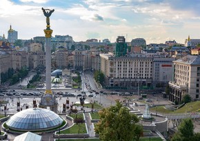 В Киеве предприниматели пытаются прорваться в здание Верховной рады