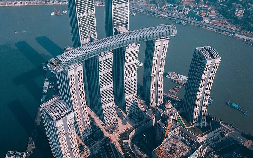 В Китае эвакуировали 350-метровый небоскреб