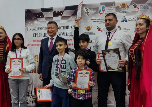 Азербайджанские шахматисты стали победителями турнира в Махачкале
