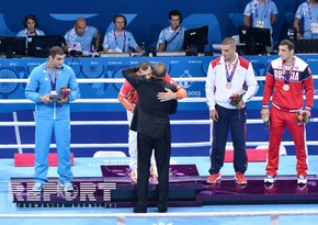 President Ilham Aliyev presented medals to the winning boxers at the First European Games