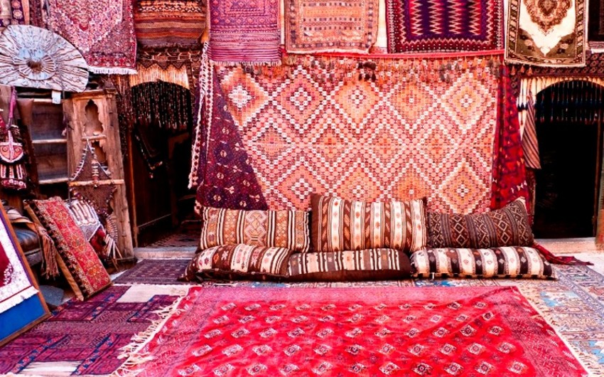 Азербайджан в этом году импортировал из Турции ковры на 2,2 млн долларов