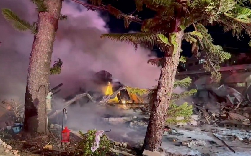 Several fatalities reported after small plane crashes into Florida mobile home park