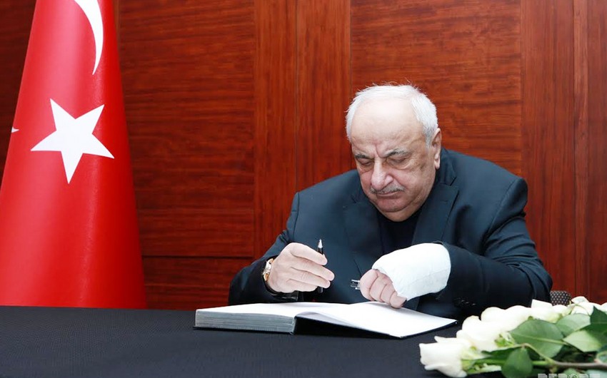 Turkish Embassy to Azerbaijan opens a book of condolence