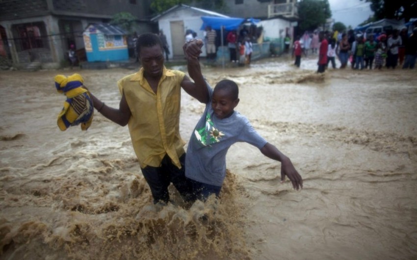 ​Тысячи человек эвакуированы в Доминикане из-за наводнений