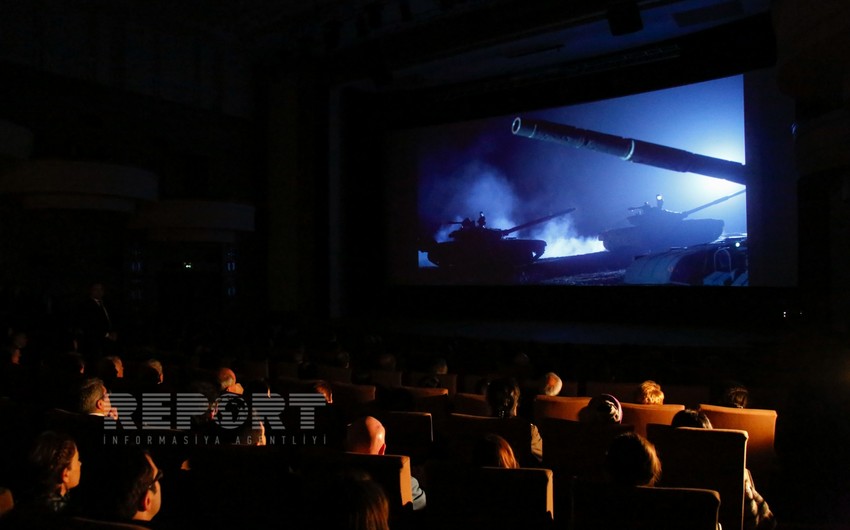 В кинотеатрах 11 городов Азербайджана пройдет показ фильма Кровавый январь