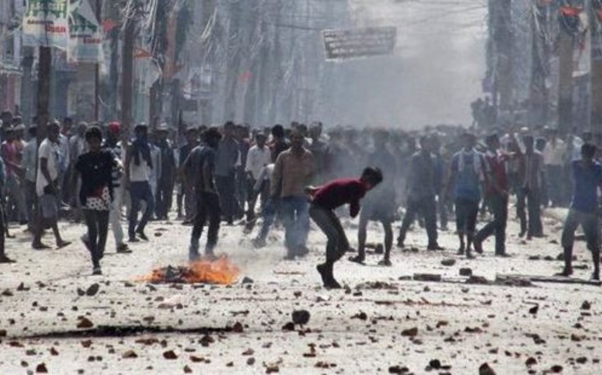 Nepalda​ polisin açdığı atəş nəticəsində 3 nümayişçi ölüb
