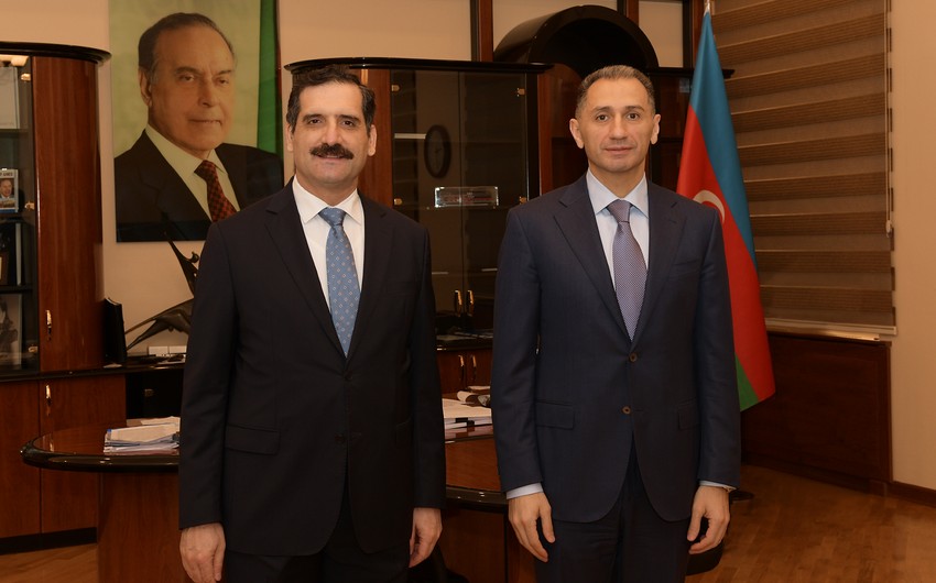 Rashad Nabiyev meets with Turkish ambassador
