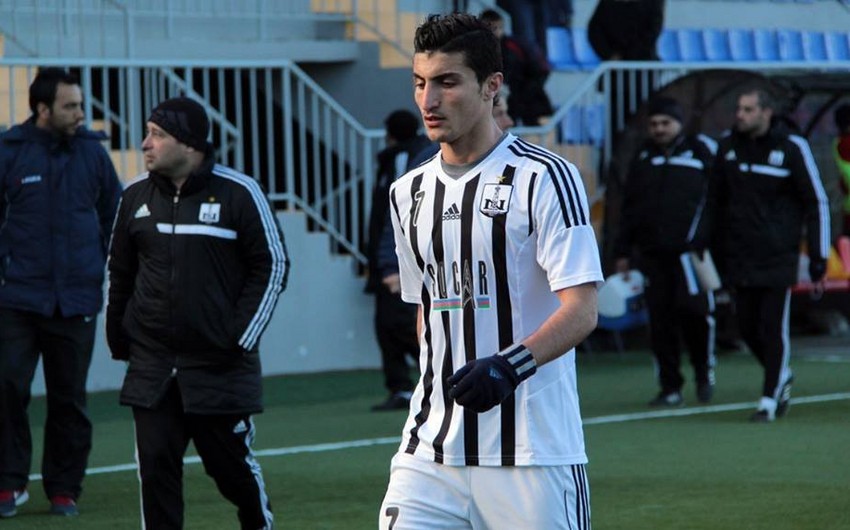 Araz Abdullayev Rumıniya klubuna baş tutmayan transferindən danışıb