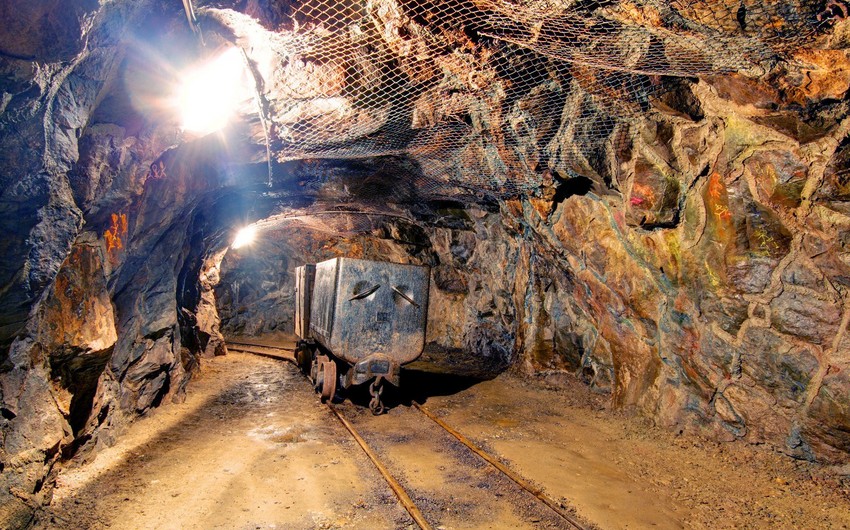 Российская компания  продает золотой рудник в Армении