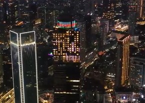 Самое высокое здание в Джакарте окрасилось в цвета флага Азербайджана
