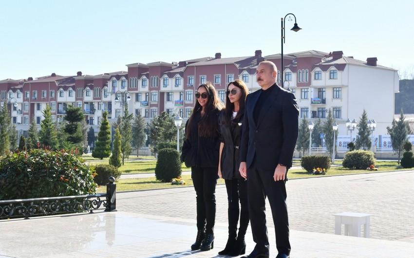 Президент Ильхам Алиев и первая леди Мехрибан Алиева совершили поездку в Губинский район