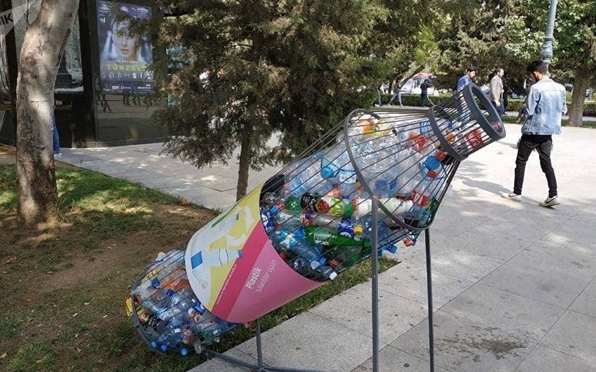Обнародовано количество контейнеров, установленных в районах Азербайджана для пластиковой посуды
