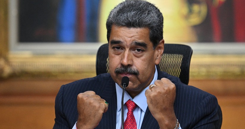 Maduro: Venesuela müstəmləkə talanına görə İspaniyadan təzminat tələb edəcək