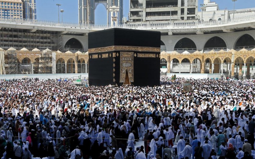 Saudi Arabia eases restrictions on visiting Mecca