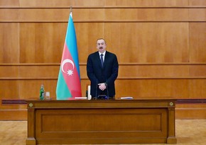 President Ilham Aliyev met with martyr families