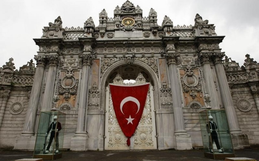 Власти Стамбула: За нападением на дворец Долмабахче стоит террористическая группа