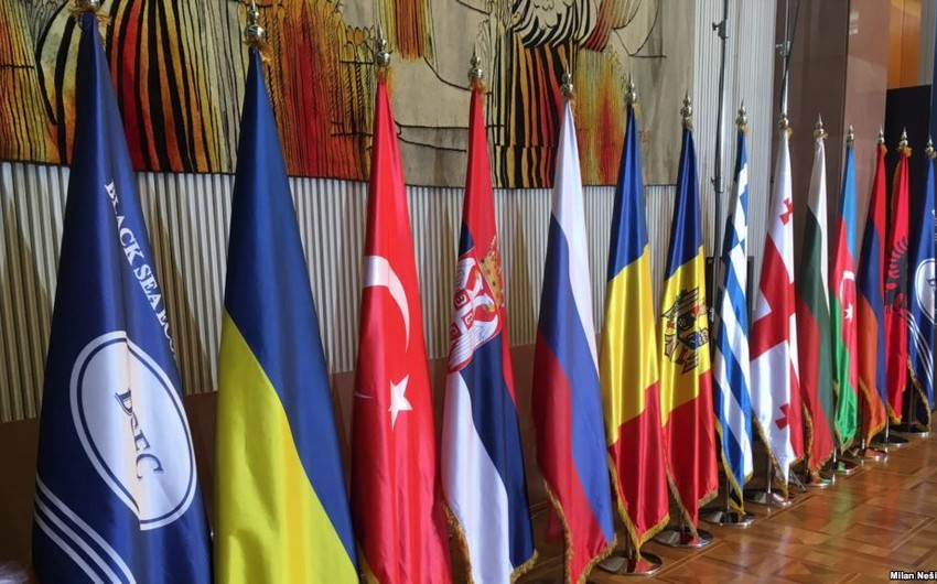 Azerbaijani delegation at PABSEC meeting in Yerevan refuses jubilee medals of organization