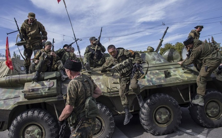 Ukraynanın şərqində Rusiyanın 7500 nəfərlik qoşunu var - müdafiə naziri