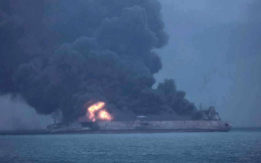 Explosion rocks port in east China's Zhejiang