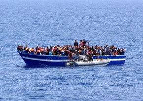 Нелегальные мигранты прорвались через испанско-марокканскую границу