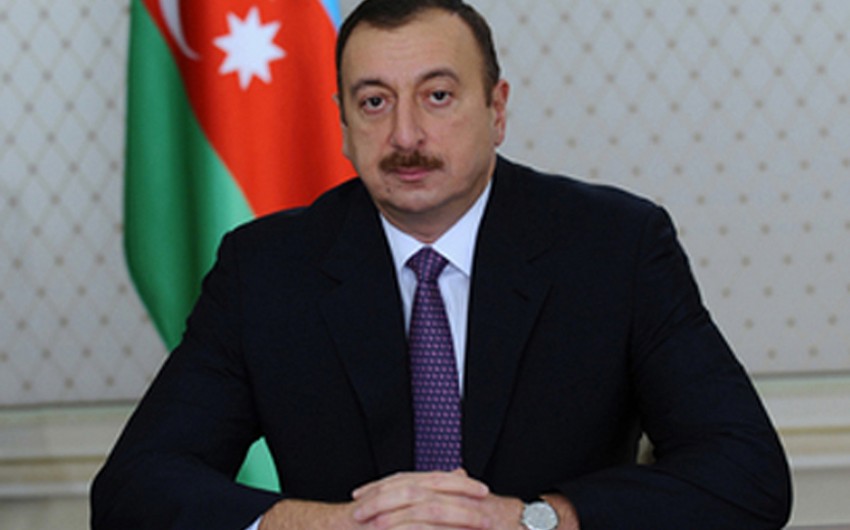 Ильхам Алиев поздравил президентов Германии и Кореи