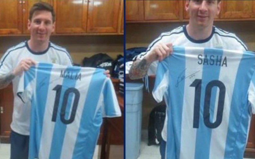 Lionel Messi sends gift to Barack Obama
