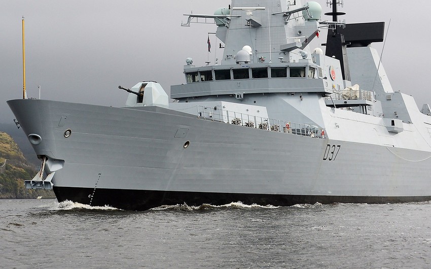 Лондон намерен направить второй корабль в Персидский залив