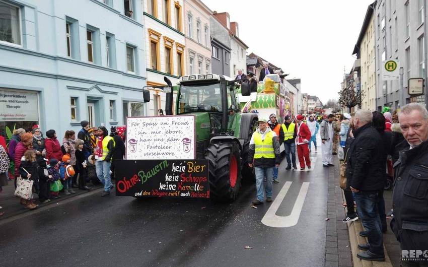 Almaniyada 197 illik karnaval: “Rosenmontag” - FOTO - VİDEO