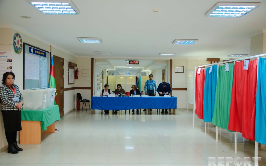В связи с выборами в Азербайджане аккредитацию прошли 409 международных наблюдателей