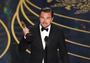 DiCaprio gets his first Oscar