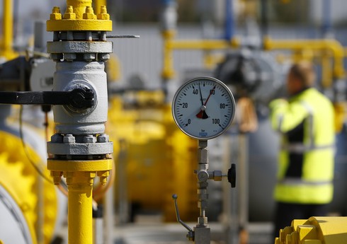 Фьючерсы на газ в Европе закрепились выше $1 200 за тысячу кубометров