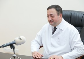 Главврач бакинской больницы рассказал о самочувствии после прививки от коронавируса