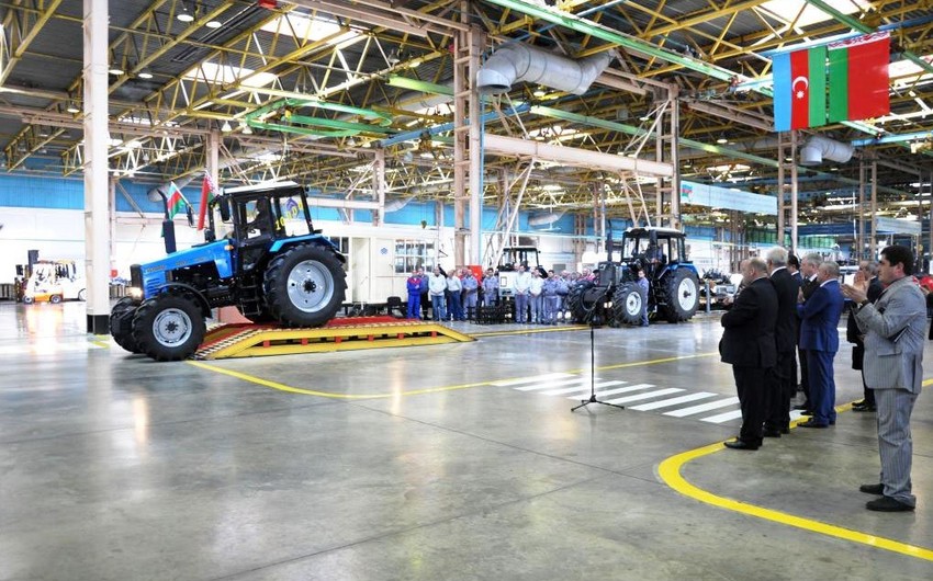 Азербайджан и Беларусь могут начать производство тракторов в Турции