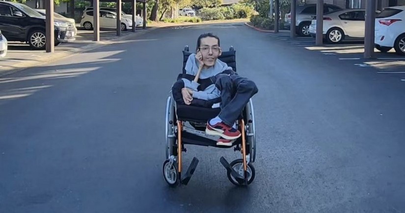 İranın tanınmış iş adamı ABŞ-a köçüb