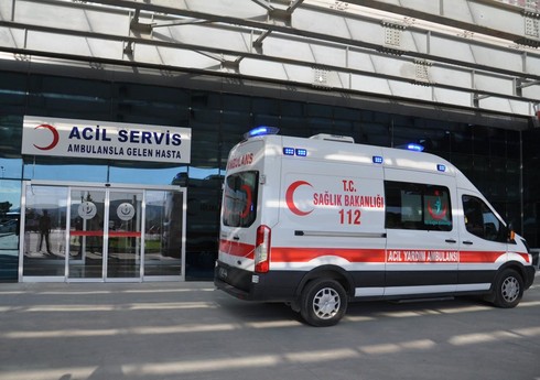 Сотрудники охраны президента Турции попали в ДТП, погиб полицейский