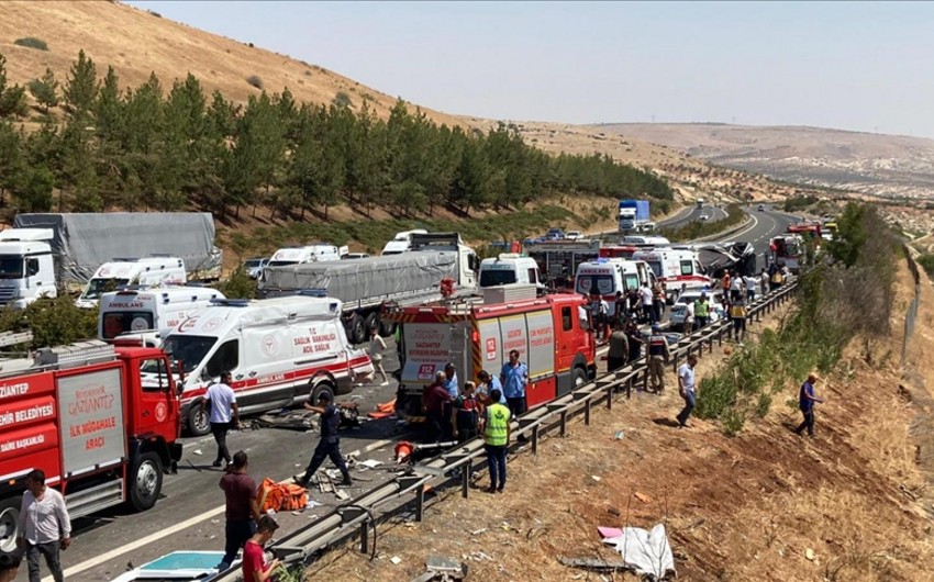 В Турции 16 человек погибли в результате ДТП