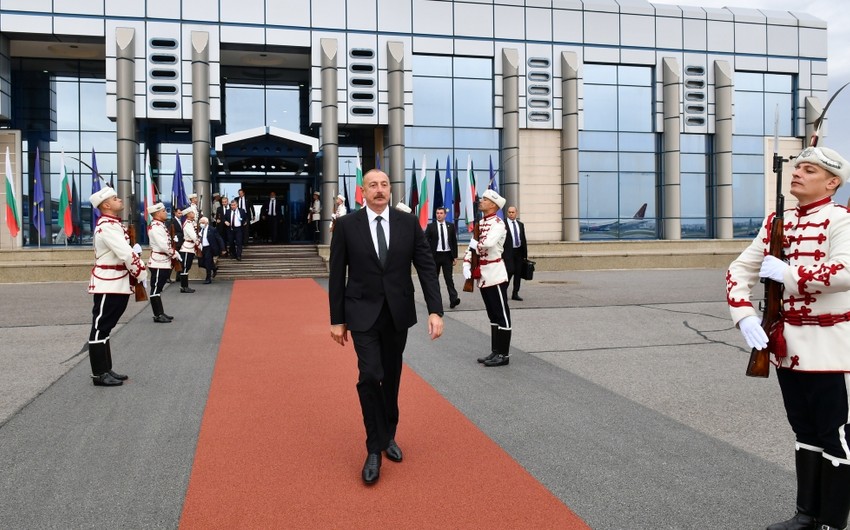 Завершился официальный визит президента Ильхама Алиева в Болгарию