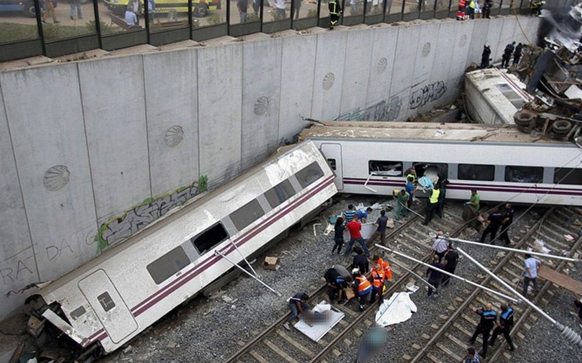 Over 150 suffer in train collission in Spain