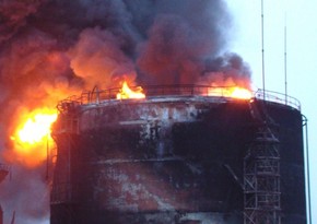 Нефтебазы во Львове и Ровенской области полностью разрушены после российских ракетных ударов