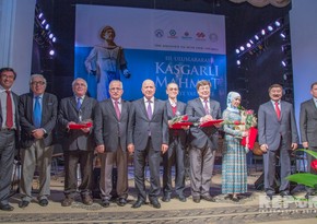 ​Türk dünyasının İlin ədəbiyyat adamı-2014 laureatları Bakıda mükafatlandırılıb