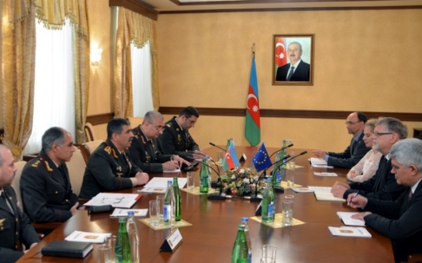 Azerbaijani Defense Minister held a meeting with Special Representative of the EU for South Caucasus