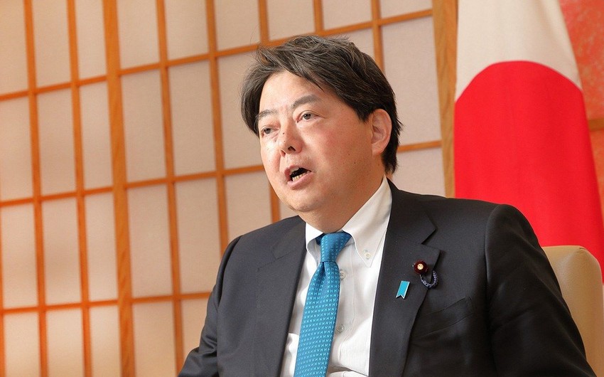 Глава МИД Японии сохранит пост после перестановок в правительстве