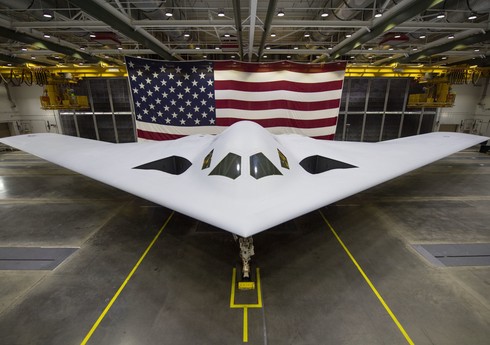 США приступают к строительству стратегических бомбардировщиков шестого поколения