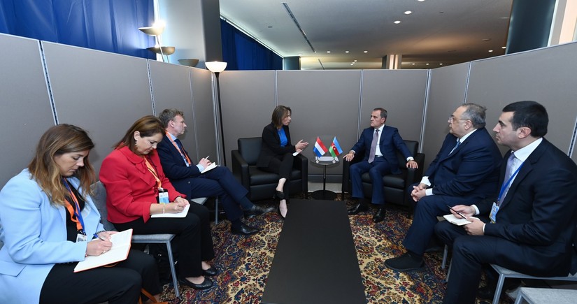 Azerbaijani, Dutch FMs meet in New York