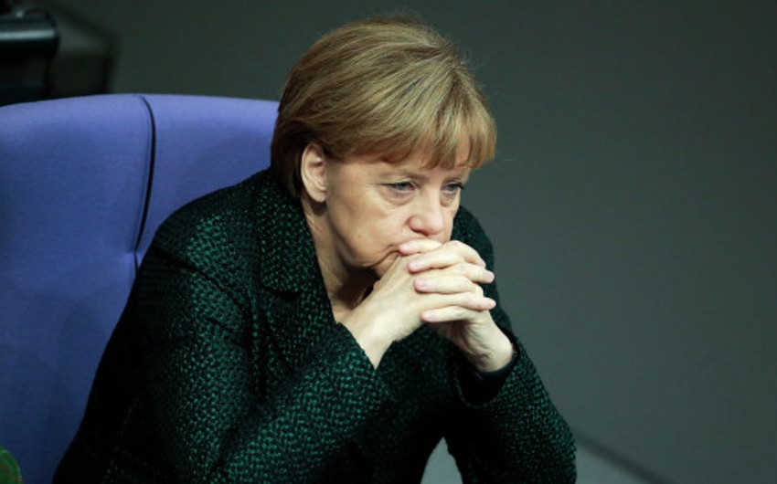 Источник: Меркель проведет в Брюсселе трехстороннюю встречу с Ципрасом и Давутоглу
