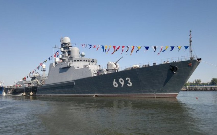 Корабль Дагестан вышел в Каспийское море на стрельбы