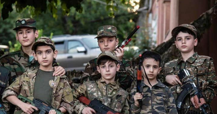 Турецкий эксперт: В Армении детей вовлекают в террористические организации