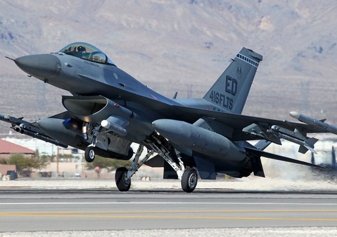 Министр: Турция завершила технические переговоры с США по закупке F-16